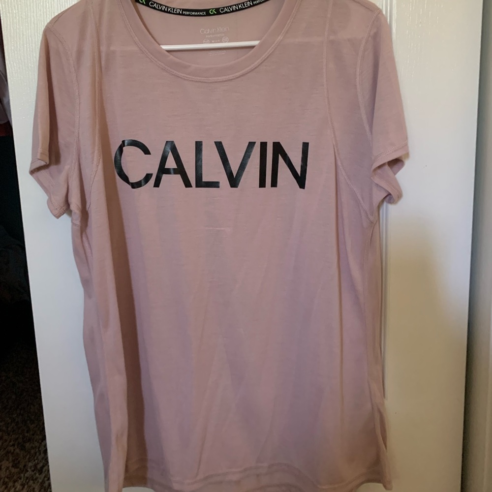 Calvin Klein T-shirt